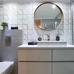Standard By Hi5 - Teréz 6 * Budapest