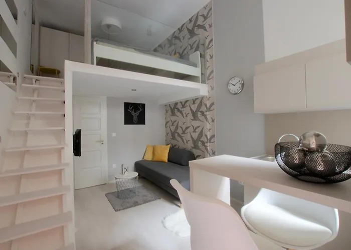 Apartment Standard By Hi5 - Terez 6 Budapest