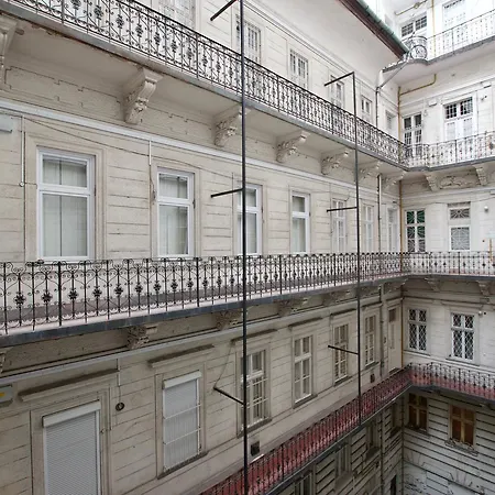 Apartamento Standard By Hi5 - Teréz 6 *